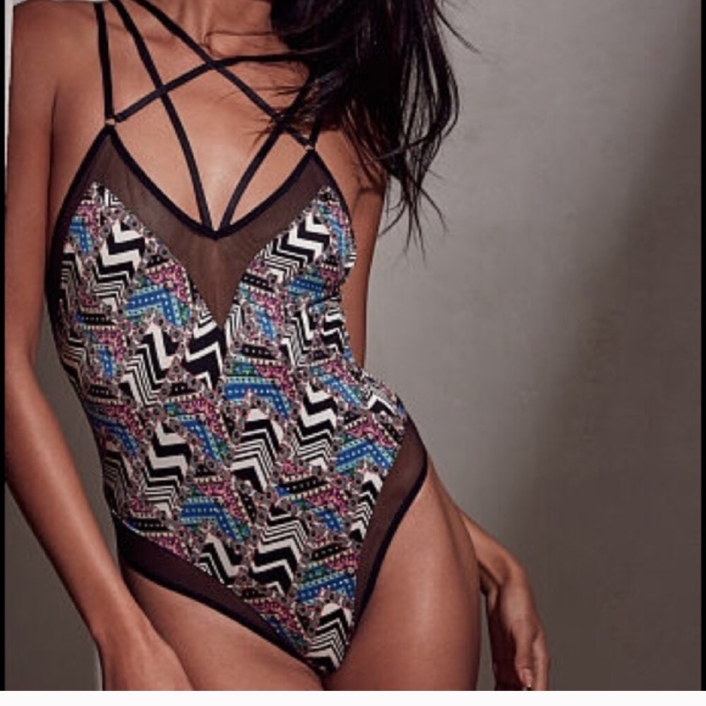 💜Sexy Victoria Secret Bodysuit Large💜